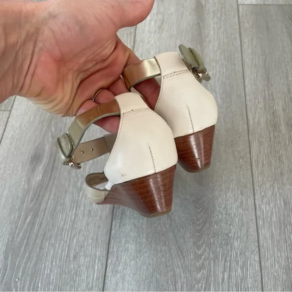 Coach Velvet Vachetta Low Wedge T-Strap Sandals in Gold & Cream Summer Resort - Picture 3 of 8